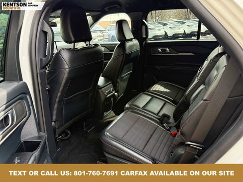 Used 2025 Ford Explorer ST-Line w/ ST-Line Street Pack image 33