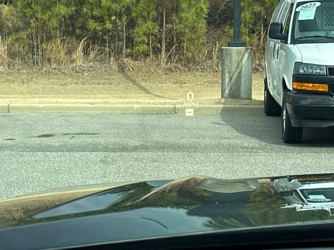 Used 2024 Cadillac Escalade V w/ LPO, ONYX Package image 25