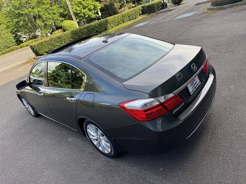 Used 2015 Honda Accord EX-L image 10