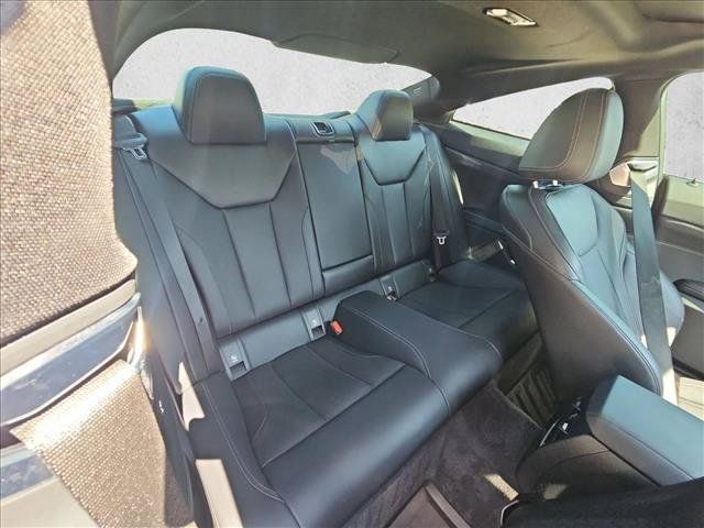 Used 2023 BMW 430i Coupe w/ Convenience Package RWD image 18