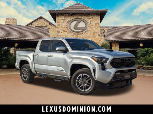 Used 2024 Toyota Tacoma TRD Sport AWD/4WD image 1