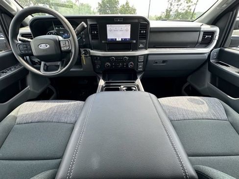 New 2026 Ford F450 XLT RWD image 18