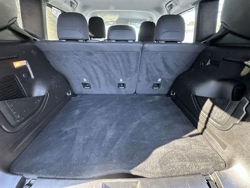 Used 2023 Jeep Renegade Altitude image 23