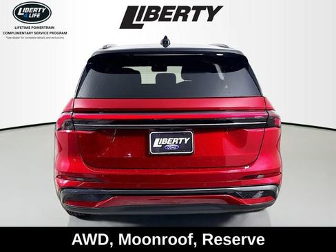 Used 2024 Lincoln Nautilus Reserve w/ Equipment Group 202A image 6