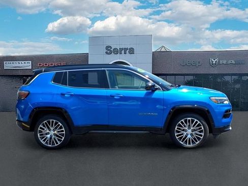 Used 2023 Jeep Compass Limited w/ Elite Group AWD/4WD image 8