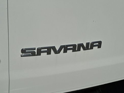 New 2025 GMC Savana 2500 w/ Driver Convenience Package RWD image 14