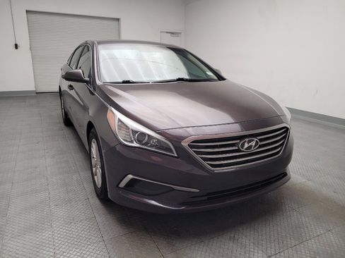 Used 2016 Hyundai Sonata SE FWD image 14