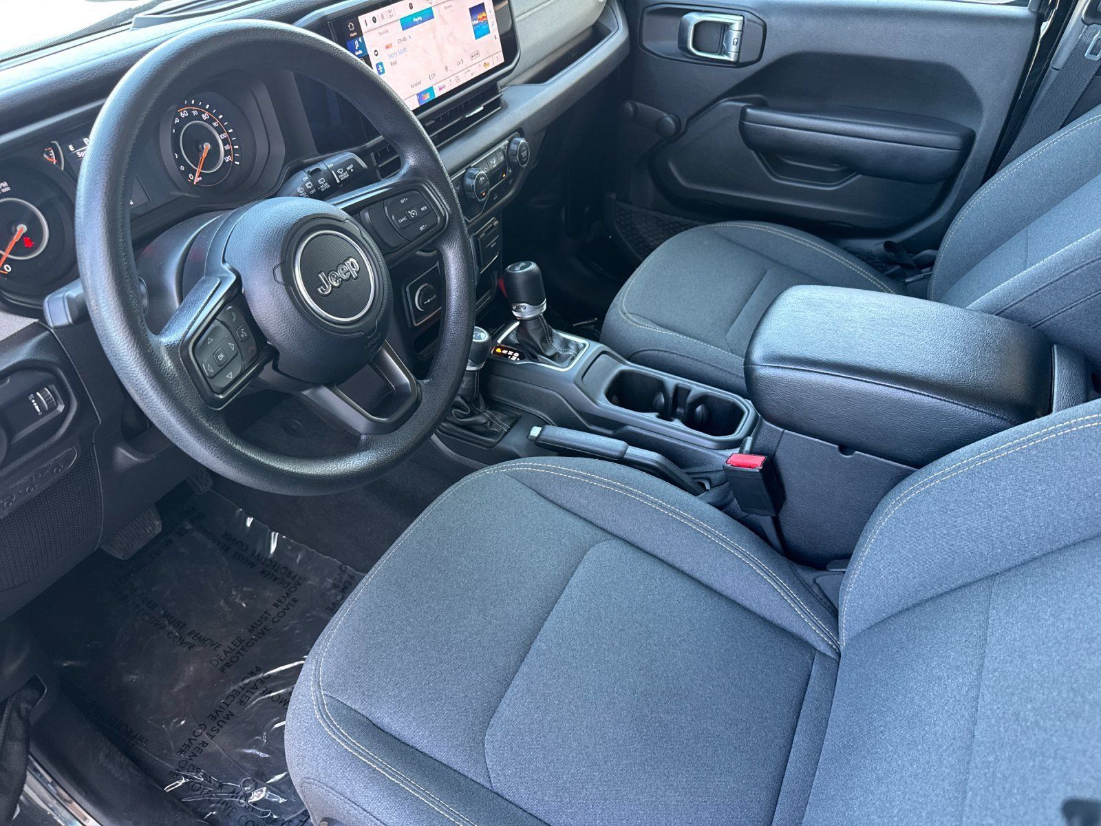 Used 2024 Jeep Wrangler Unlimited Sport AWD/4WD image 10