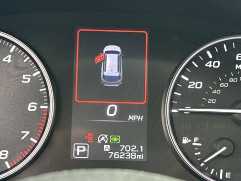 Used 2022 Subaru Outback Touring w/ Popular Package #2 image 22