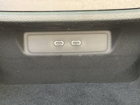 New 2026 Mercedes-Benz E 350 4MATIC Sedan image 38