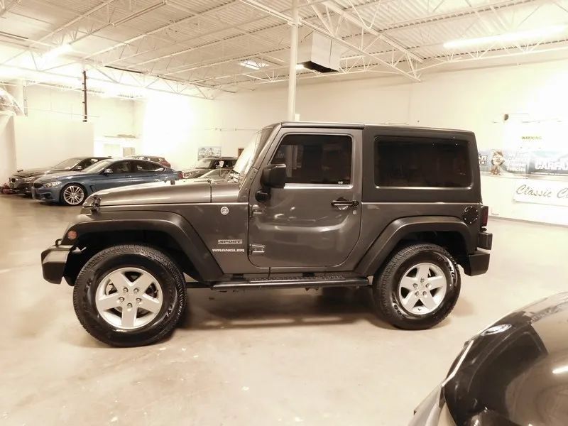 Used 2016 Jeep Wrangler Sport w/ Quick Order Package 24S AWD/4WD image 7