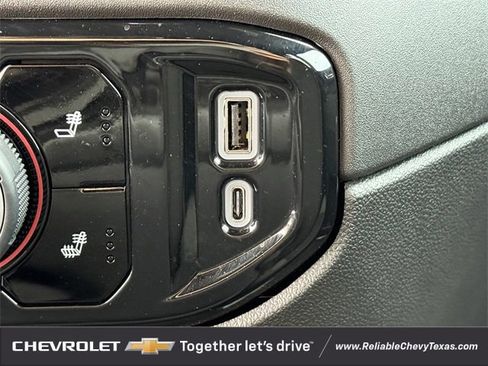 Certified 2025 Chevrolet Silverado 1500 LT image 24