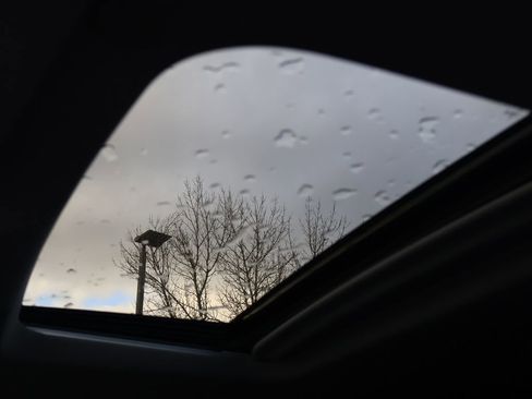 Used 2021 GMC Sierra 2500 Denali w/ Denali Black Diamond Edition image 19