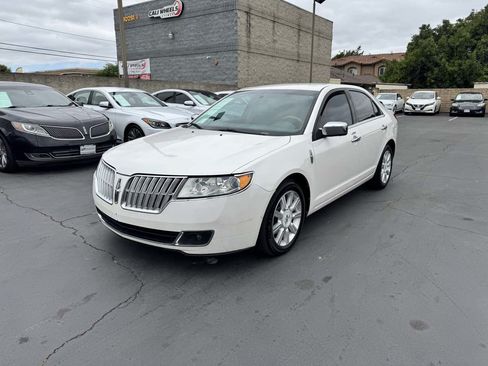 Used 2010 Lincoln MKZ FWD image 13