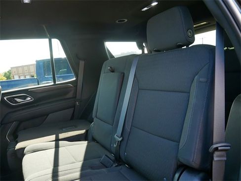 Used 2023 Chevrolet Tahoe LS image 15