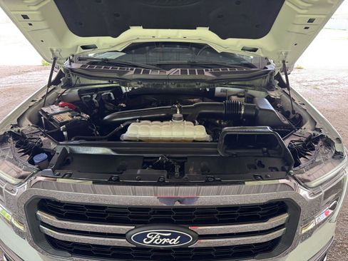 Used 2024 Ford F150 Lariat w/ Tow/Haul Package AWD/4WD image 44