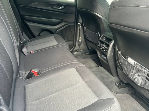 Used 2024 Jeep Grand Cherokee Laredo X RWD image 30