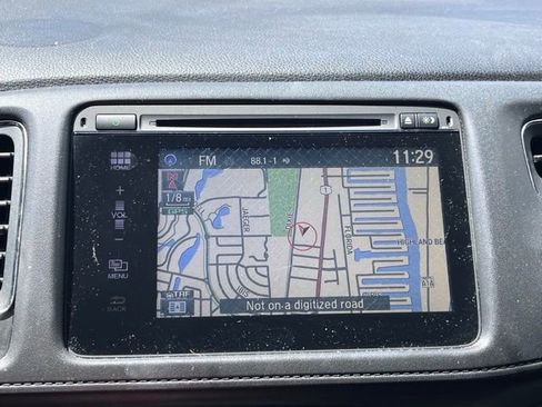 Used 2016 Honda HR-V EX-L image 10