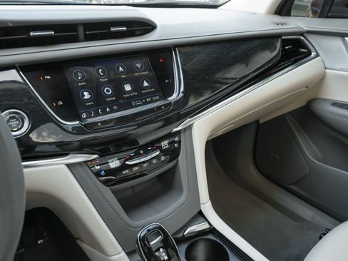 Used 2024 Cadillac XT6 Premium Luxury w/ LPO, Floor Liner Package AWD/4WD image 11