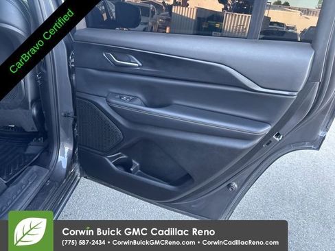 Used 2024 Jeep Grand Cherokee L Altitude AWD/4WD image 38