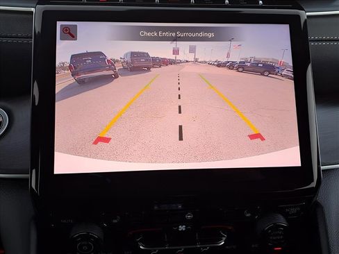 New 2025 Jeep Grand Cherokee Limited w/ Black Appearance Package image 11