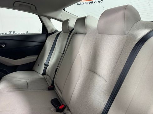 Used 2023 Honda Accord LX image 29
