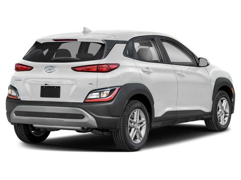 Used 2023 Hyundai Kona SE w/ Cargo Package FWD image 2