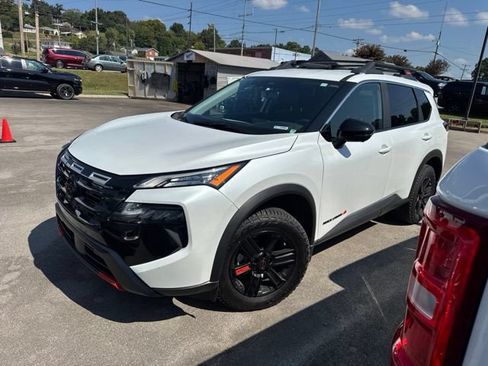Used 2025 Nissan Rogue SV w/ Rock Creek Premium Package AWD/4WD image 2