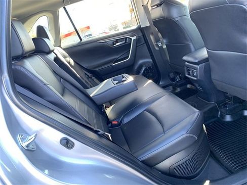 Used 2025 Toyota RAV4 Limited image 12