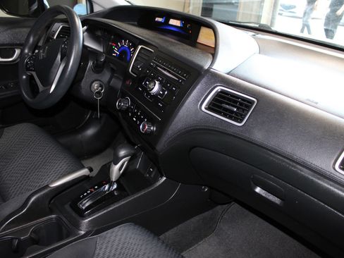 Used 2014 Honda Civic LX image 26