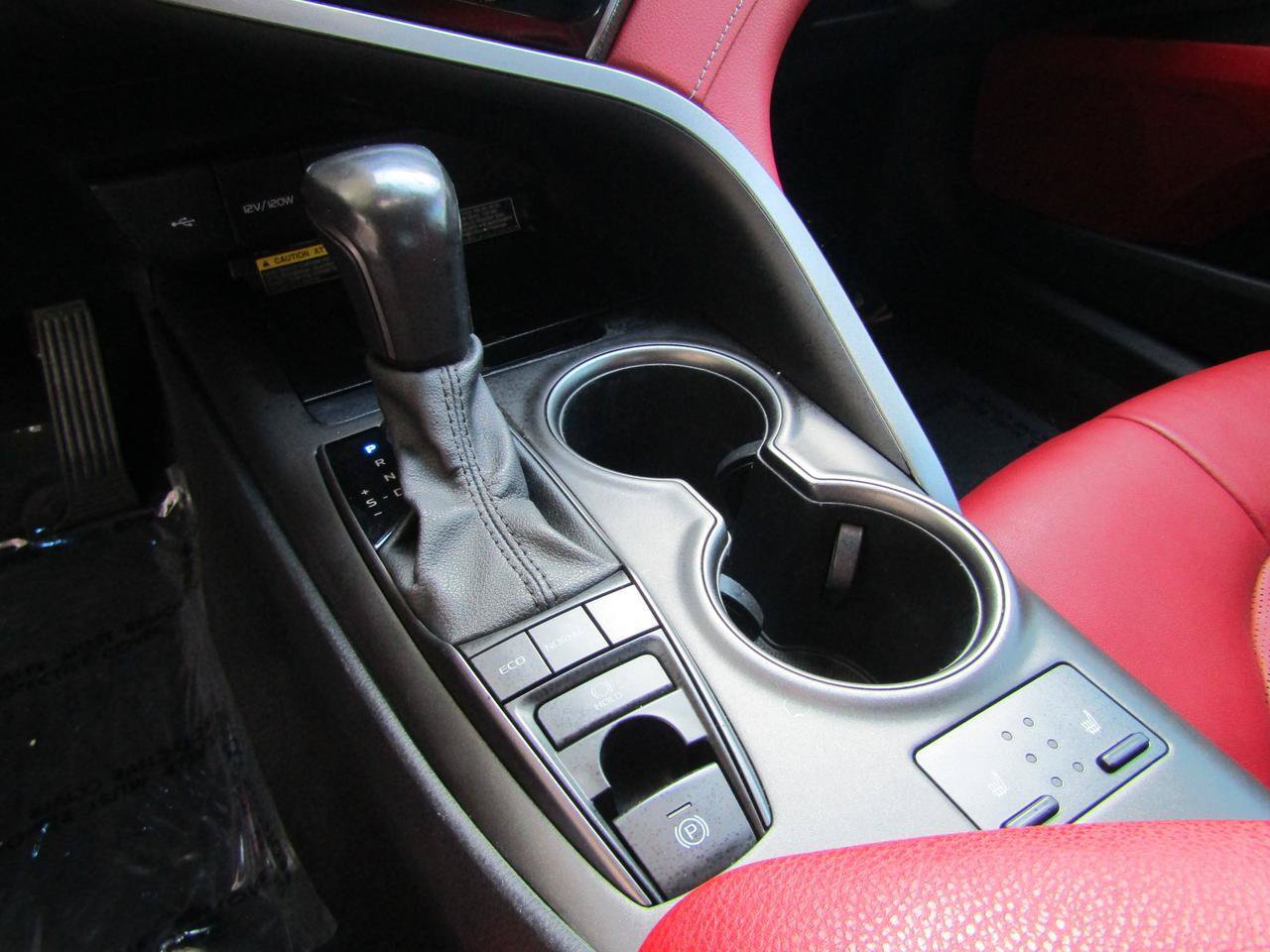 Used 2021 Toyota Camry XSE w/ Navigation Package FWD image 20