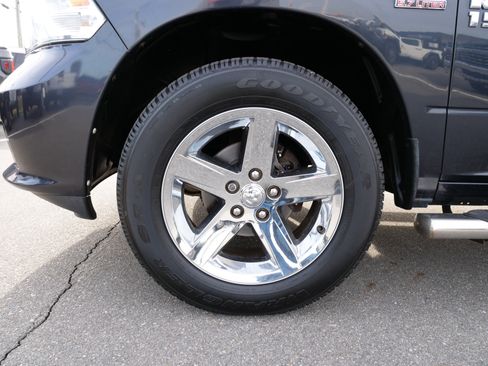 Used 2014 RAM 1500 Express image 10