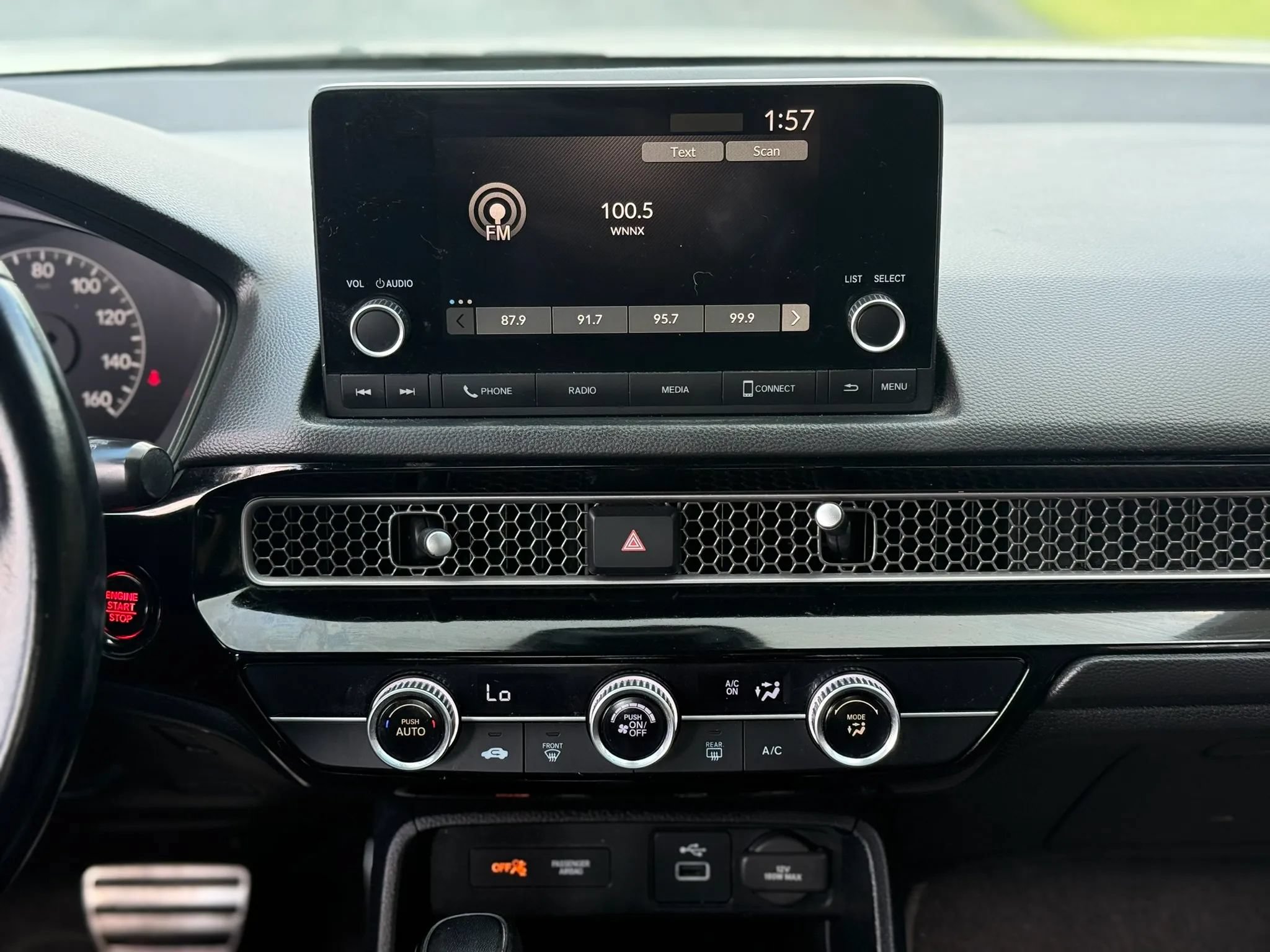 Used 2023 Honda Civic Sport image 19
