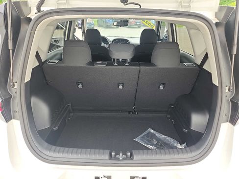 Used 2024 Kia Soul S FWD image 27