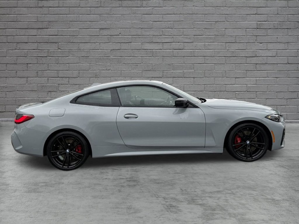 Used 2024 BMW 430i xDrive Coupe w/ M Sport Package AWD/4WD image 9