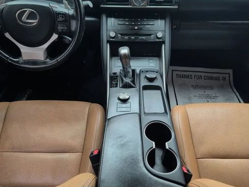 Used 2017 Lexus IS 300 AWD w/ Premium Package image 17