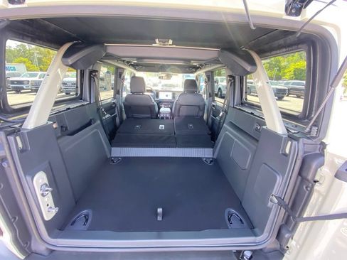 New 2026 Ford Bronco Outer Banks AWD/4WD image 28