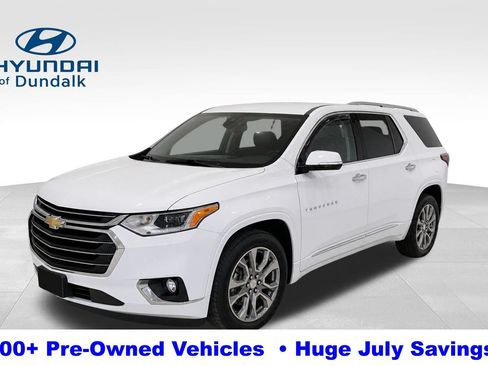 Used 2018 Chevrolet Traverse Premier AWD/4WD image 3