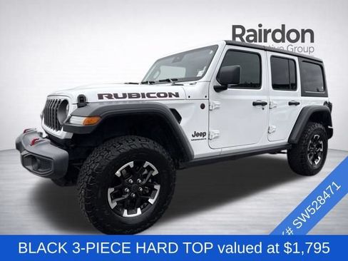 Used 2025 Jeep Wrangler Unlimited Rubicon AWD/4WD image 3