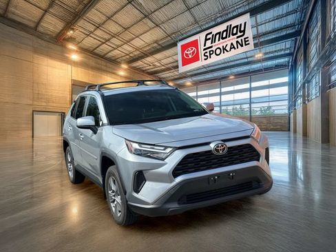 Used 2025 Toyota RAV4 XLE w/ Convenience Package AWD/4WD image 3