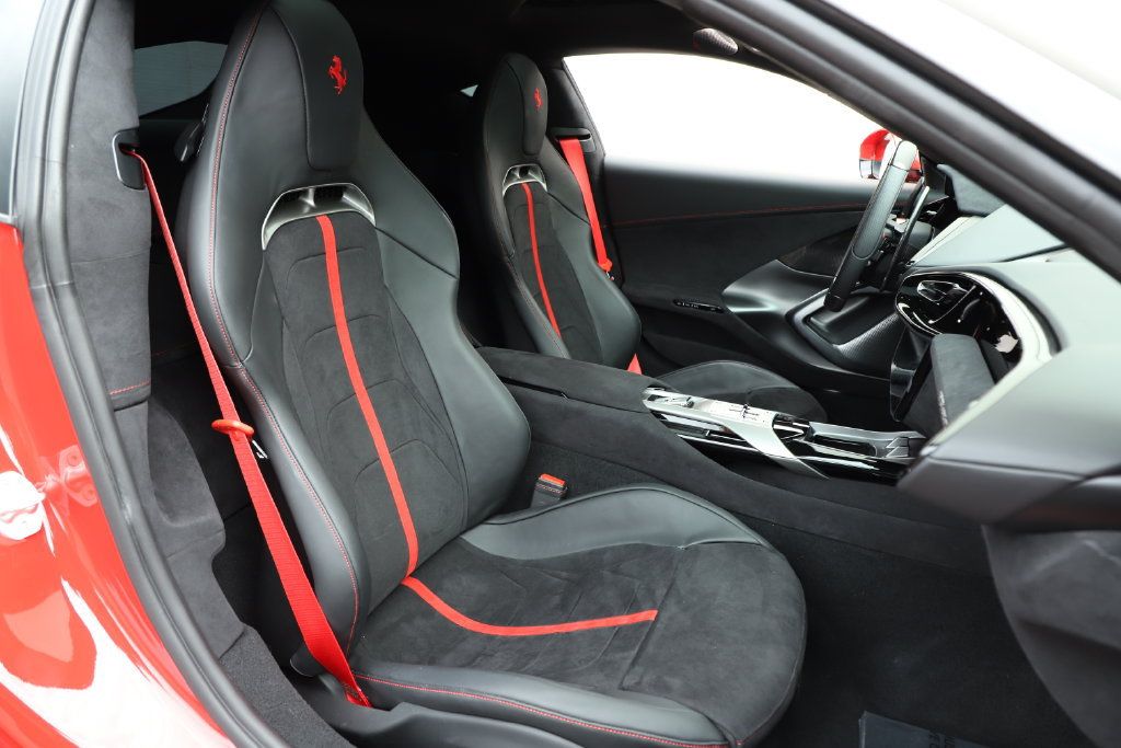 Certified 2026 Ferrari 12Cilindri RWD image 21