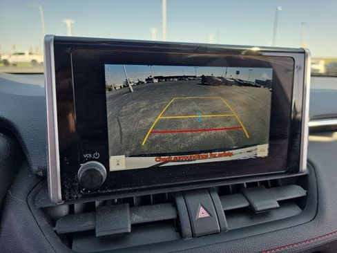 Used 2024 Toyota RAV4 SE w/ Weather & Moonroof Package AWD/4WD image 22