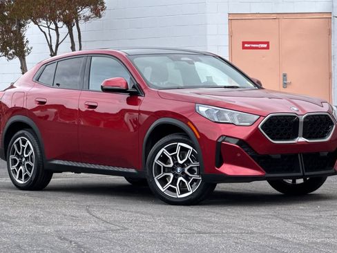 Used 2024 BMW X2 xDrive28i image 5