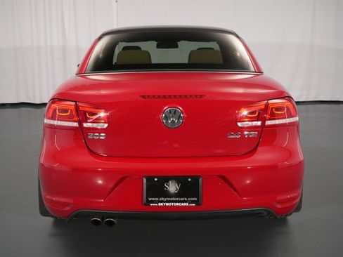 Used 2013 Volkswagen Eos Komfort FWD image 19