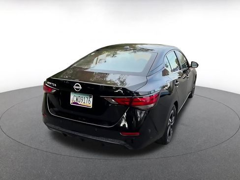 Used 2025 Nissan Sentra SV image 14