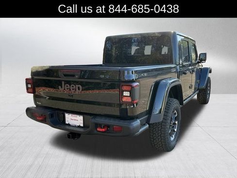 New 2026 Jeep Gladiator Rubicon w/ Technology Group AWD/4WD image 5
