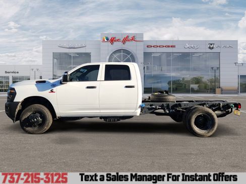New 2026 RAM 3500 Tradesman AWD/4WD image 2