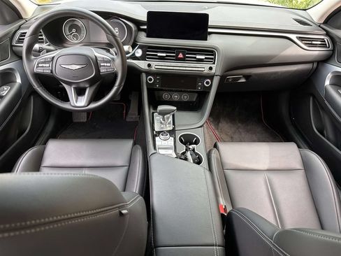 Used 2025 Genesis G70 2.5T RWD image 18