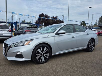 Used 2021 Nissan Altima 2.5 SV