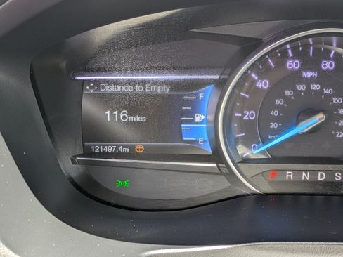 Used 2018 Ford Explorer XLT w/ Equipment Group 202A AWD/4WD image 25
